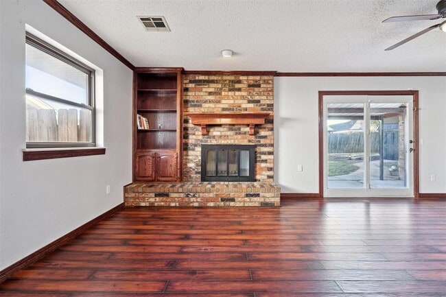 Photo - 805 Arlington Dr