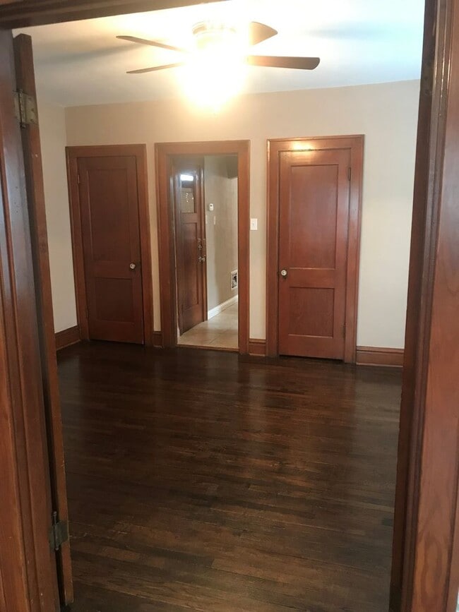 Photo - 4955 Eichelberger St Unit 4957-A Eichelberger