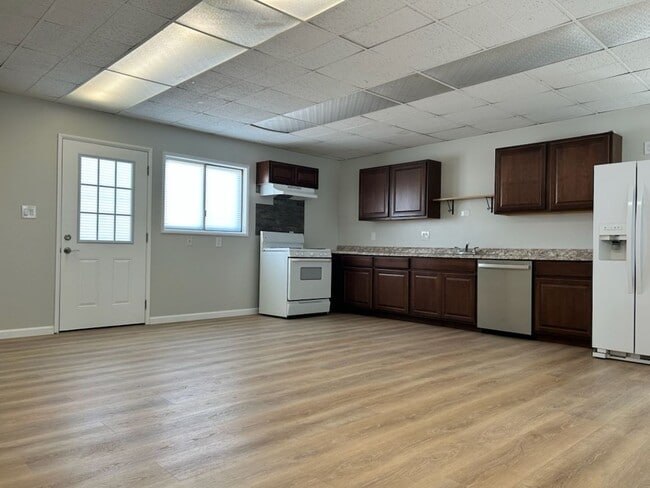 Photo - Please Contact VAUGHN REALTY to set up an appointment 760-446-6561