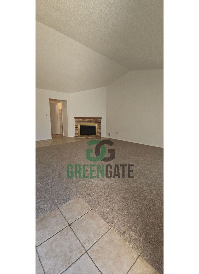 Photo - 3 BEDROOM 2 BATH HOME MOVE IN READY IN North MODESTO!