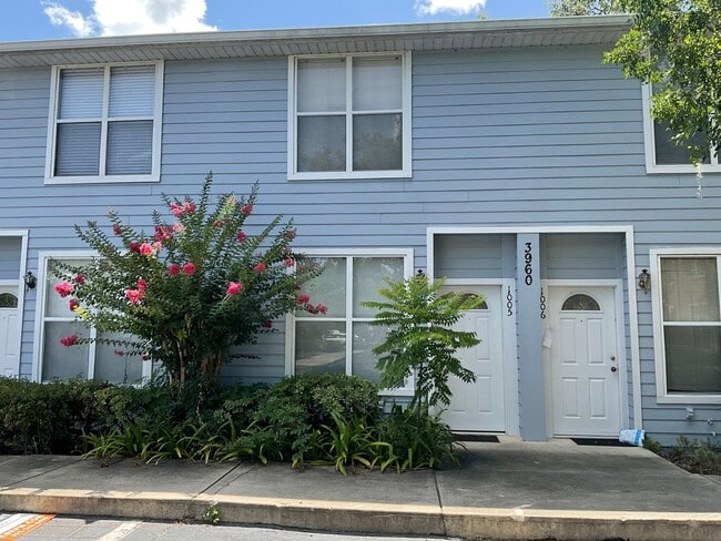 3960 SW 20th Ave