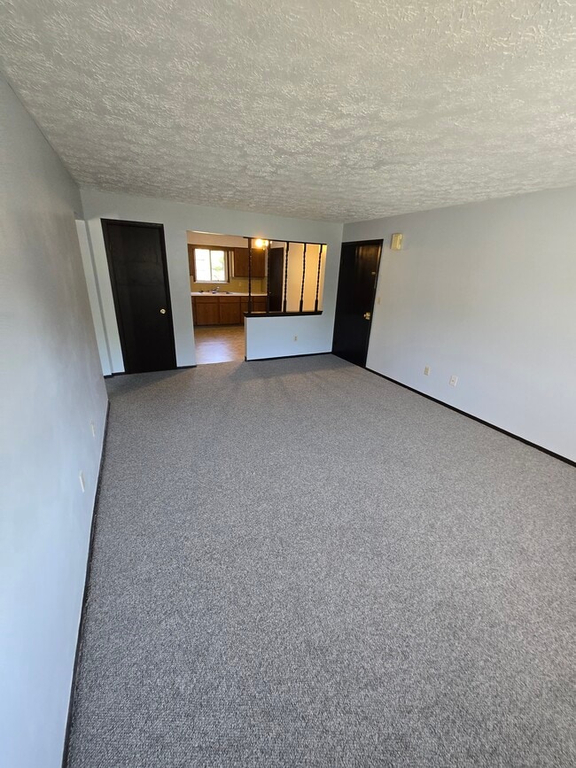 Building Photo - 162 Washington Blvd Unit #4