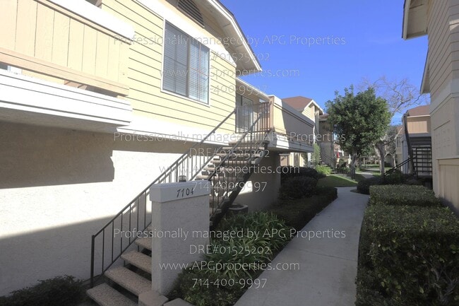 Photo - 7704 Elmdale Way