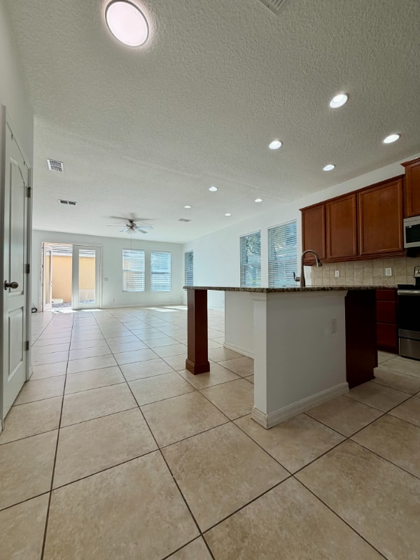 Photo - 11320 Jasper Kay Terrace