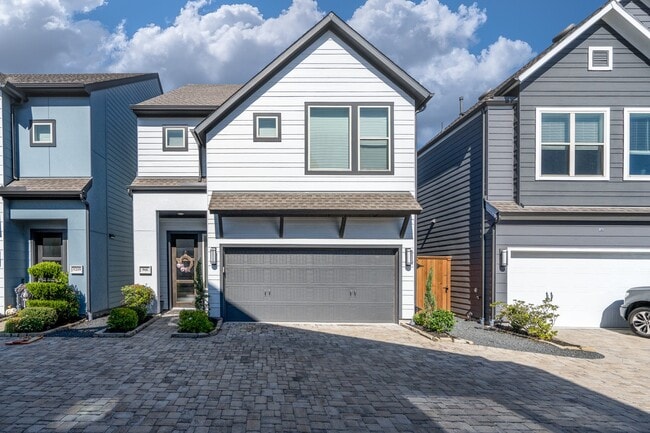 Photo - 968 Ford Pines Ln