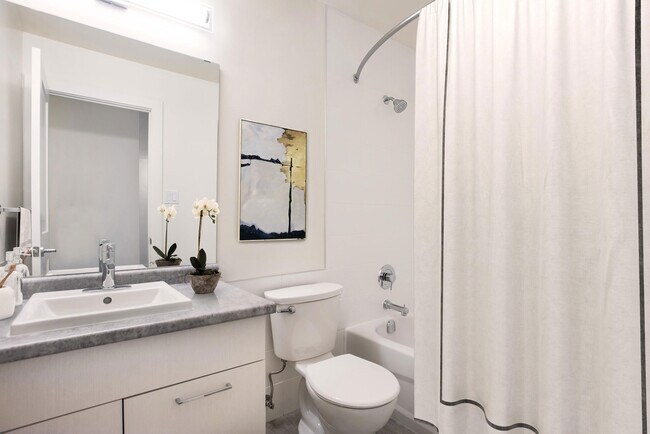 Photo - Heritage Square