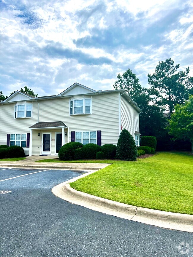 Building Photo - 2156 Flagstone Ct Rental