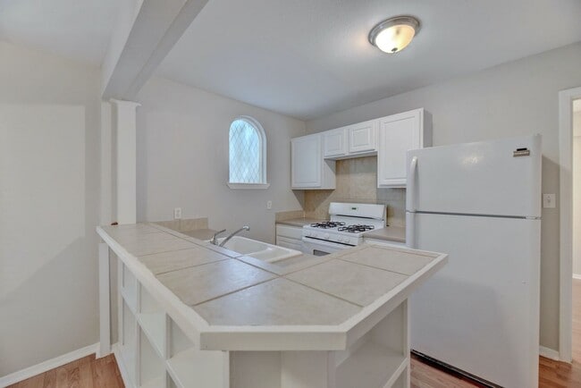 Photo - 2712 Whitis Ave Unit B