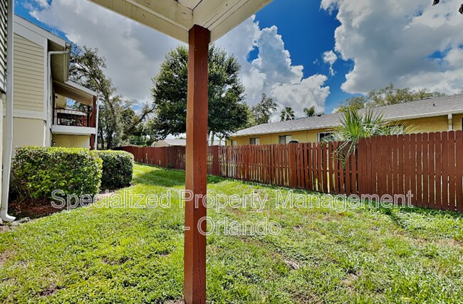 310 Cherokee Ct Unit B