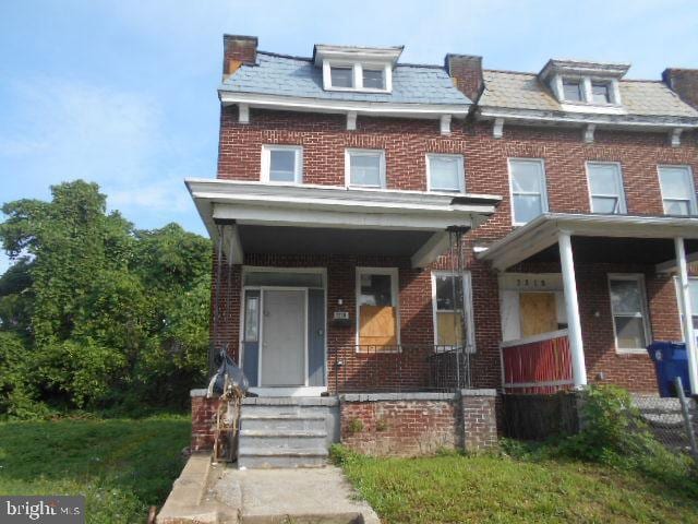 Building Photo - 3220 W Garrison Ave