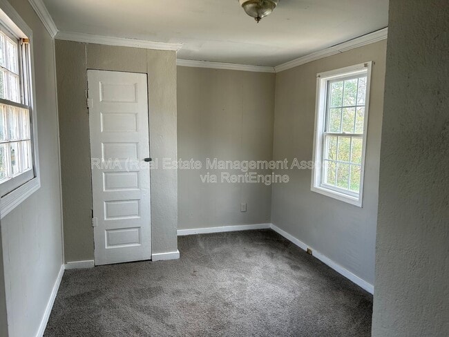 Photo - 618 Hammock St