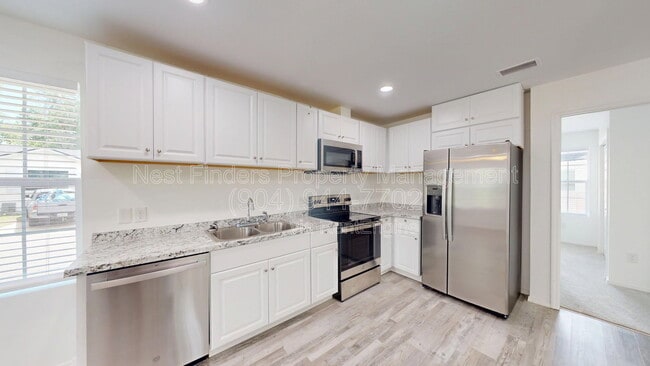 Photo - 2220 Flesher Ave