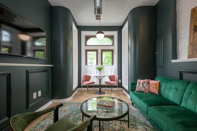 Building Photo - 920 O St NW