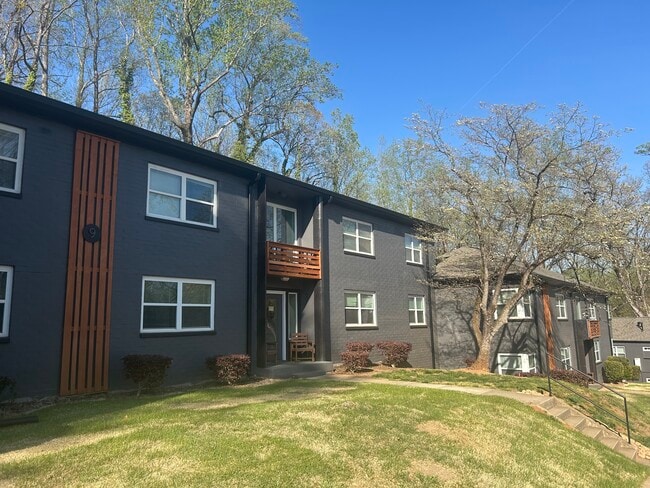 Exterior - Summit North (N)