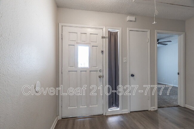 Photo - 535 E Ashley Rd