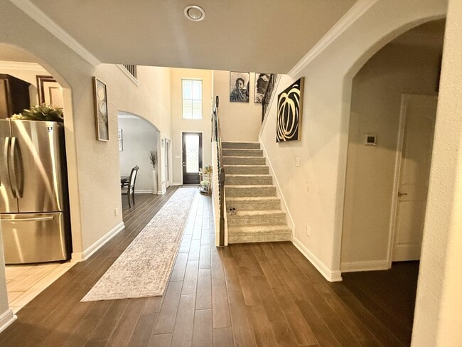 Photo - 4811 Lacebark Pne Trl