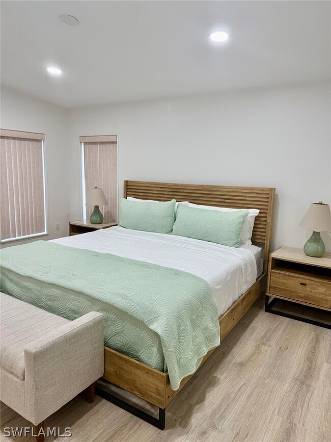 Photo - 27579 Big Bend Rd