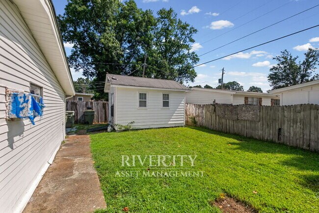 Photo - 5040 Colewood Ave