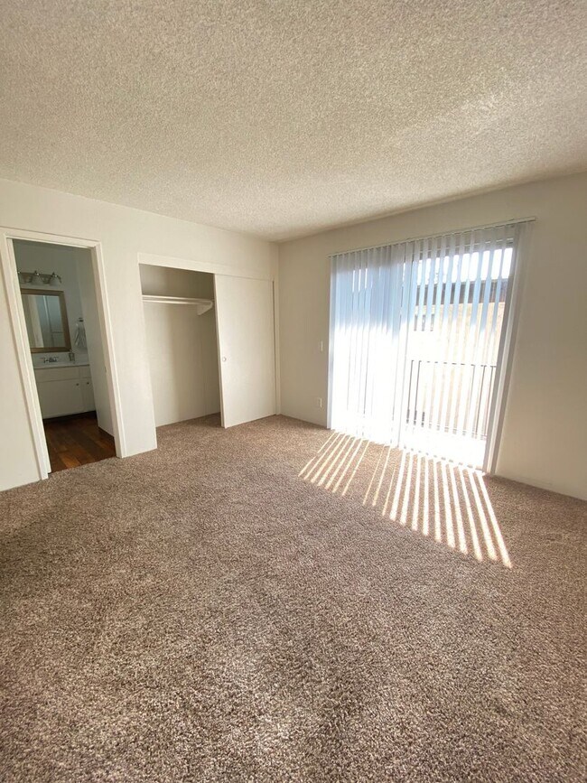 Oak Valley Apartments