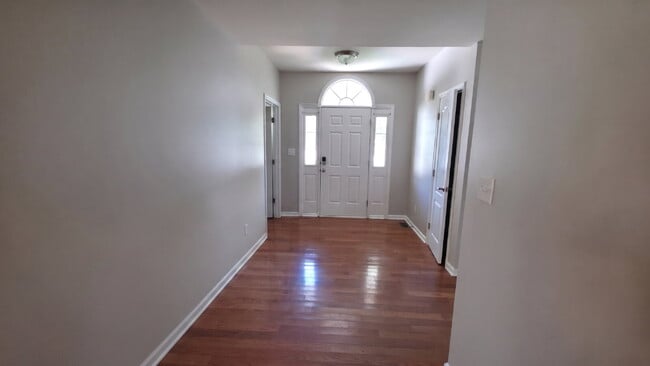 Photo - 60 Cobblestone Dr