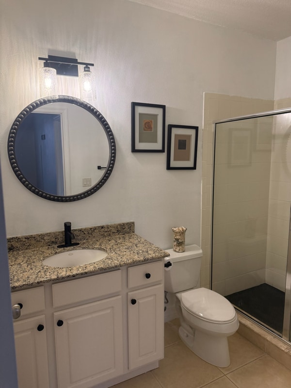 Photo - 531 Hedgewood Dr