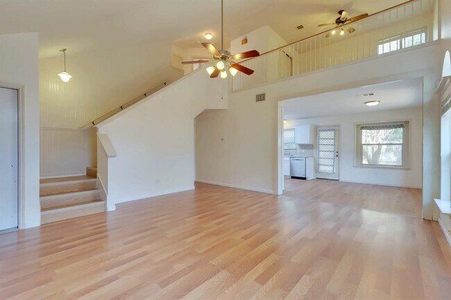 Building Photo - 3735 Castle Rock Dr Rental