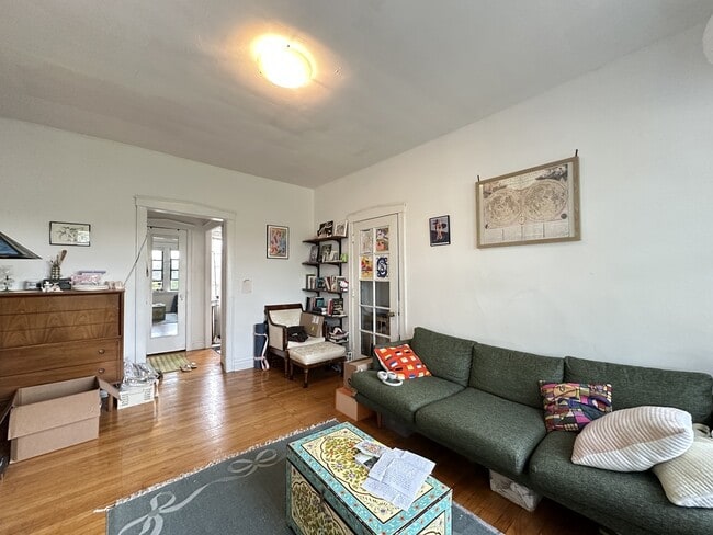 Building Photo - 2921 W McLean Ave Unit G05C Rental