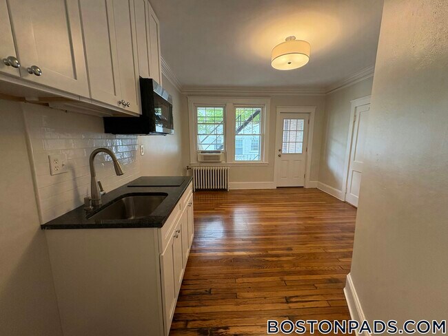 Photo - 22 Chiswick Rd Unit 5