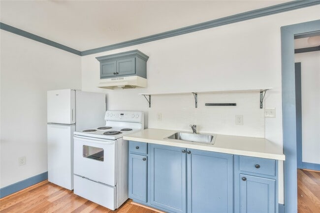 5320 Polk St Unit 17
