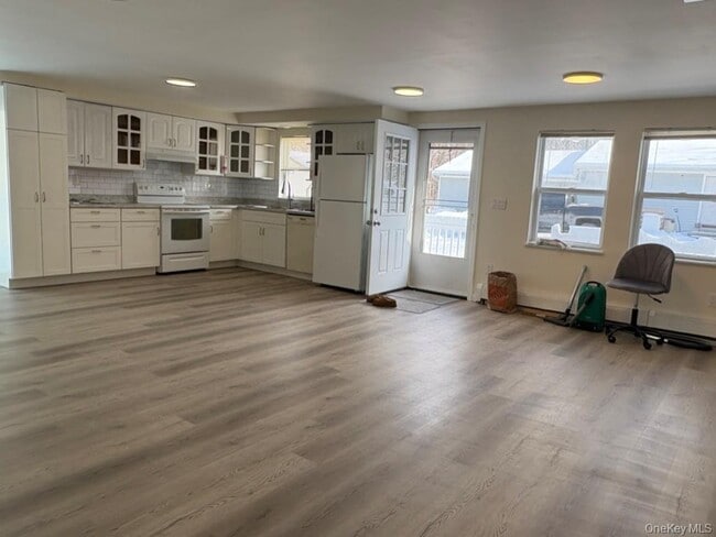 Photo - 116 Hawleys Corners Rd