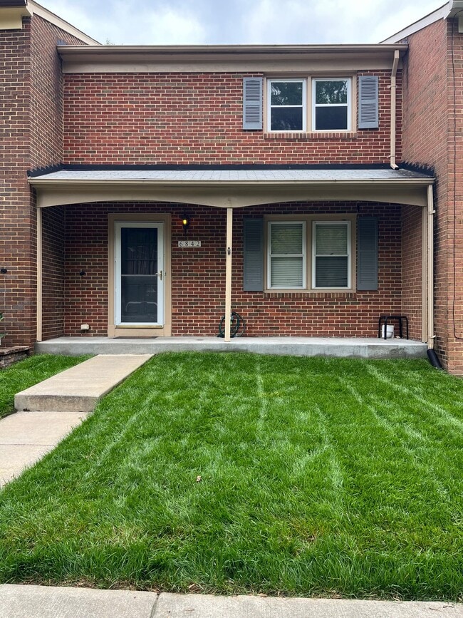 Photo - 6842 Dina Leigh Ct Townhome