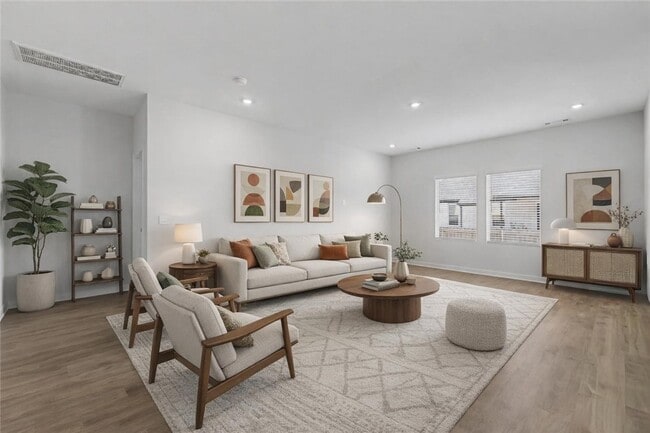 Photo - 4628 W Aurora St