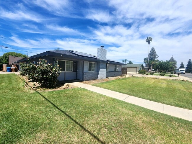 Photo - 3408 Eisenhower Ave