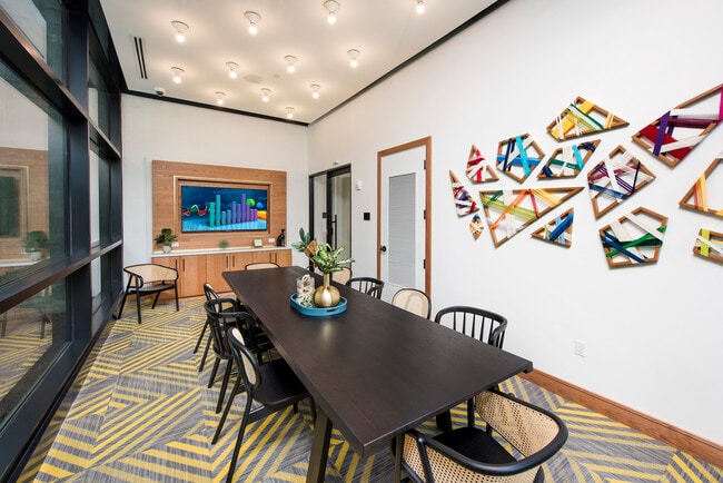 AMLI Lenox