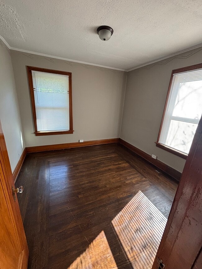 Photo - 1635 W North Bend Rd