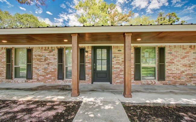 Photo - 6930 S Oak Bend Dr