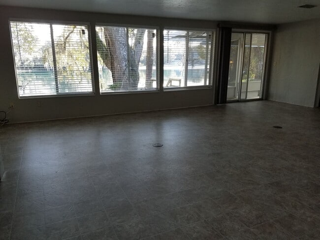 Waterfront 3 bedroom 2 bath in Beautiful B... - Waterfront 3 bedroom 2 bath in Beautiful B... Casa