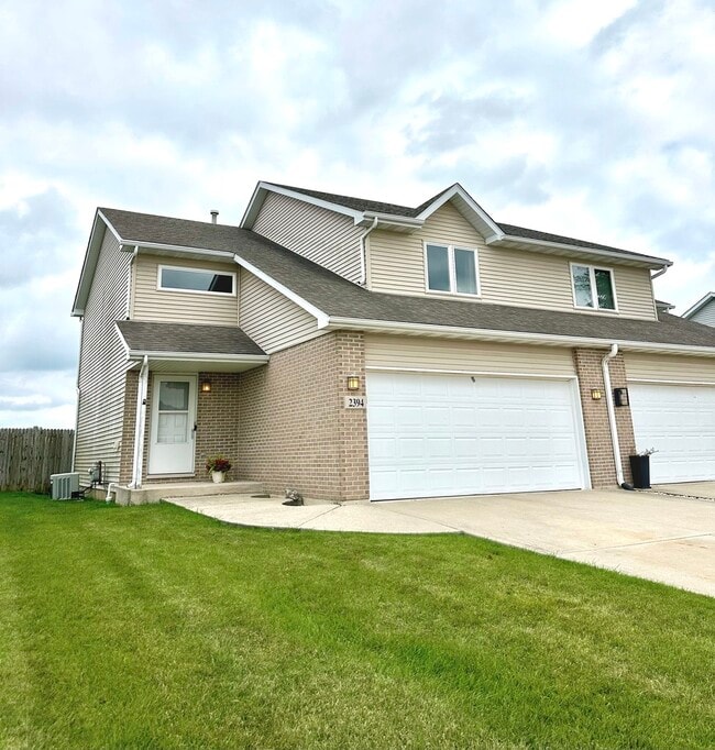 Building Photo - 2394 Caton Crest Dr