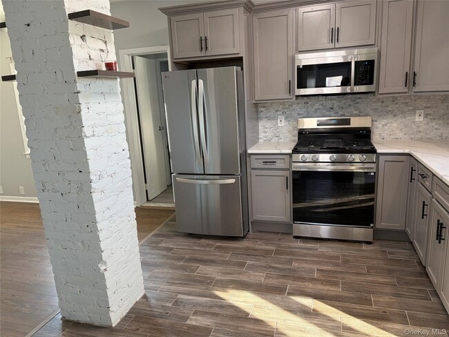 Photo - 61 Ridgewood Ave Unit 2