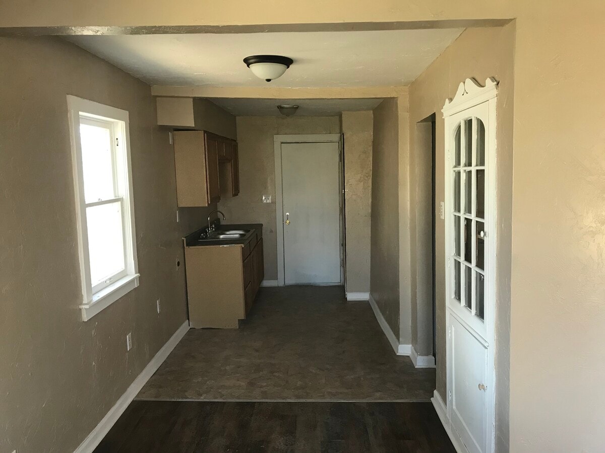 Photo - 1414 Linwood Blvd