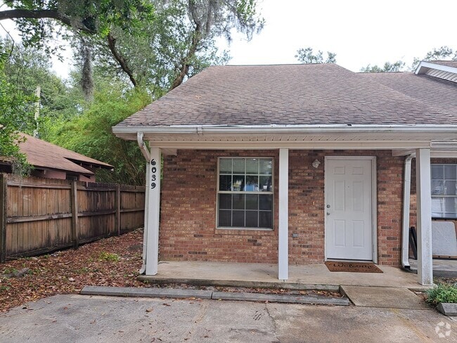Building Photo - 6039 E Hwy 98 Unit 1 Rental