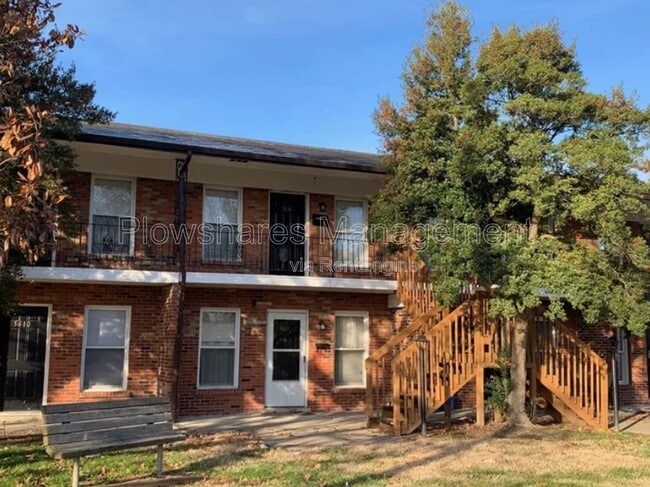 Photo - 3224 Twin Oak Ln Unidad G24