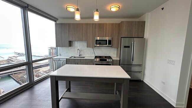 Photo - 301 E North Water St Unit 01