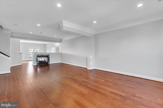 Photo - 174 Chevy Chase St