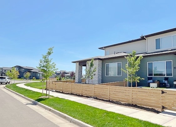 Photo - 5795 Champlain Dr