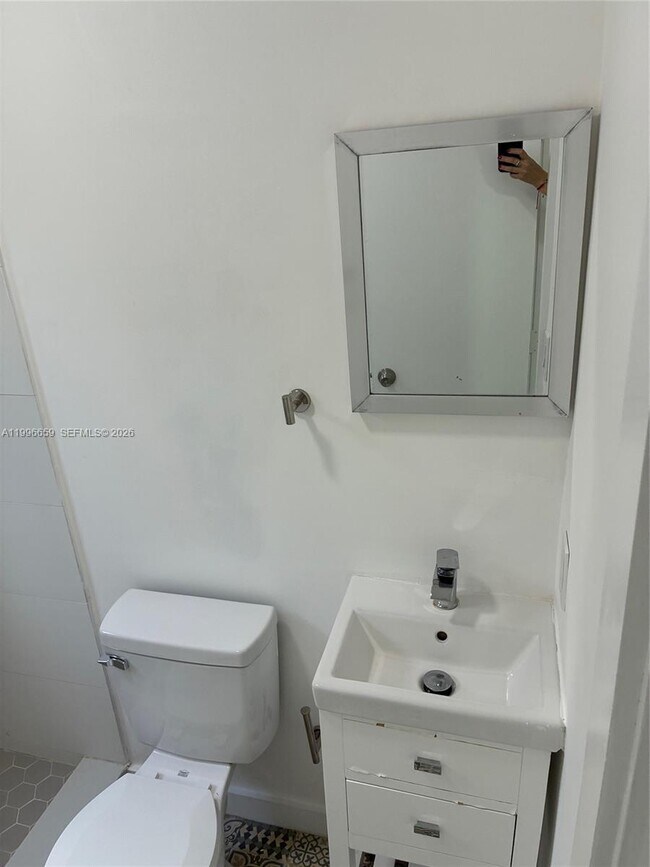 Photo - 2352 SW 5th St Unit 2