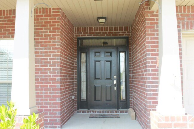 Photo - 723 Lime Ln