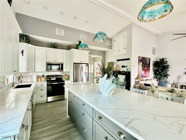 Photo - 3770 Park Ave