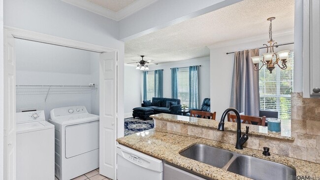 Photo - 4464 Highland Rd Unit 503