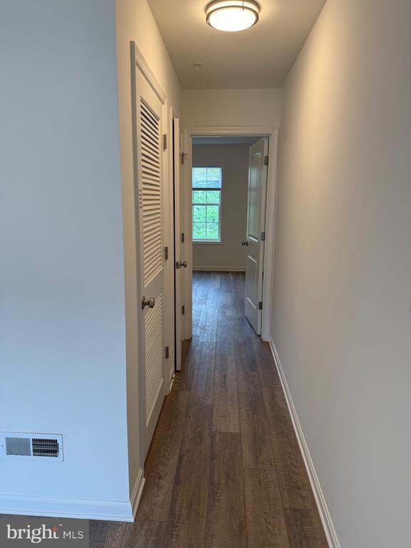 Photo - 326 Avon Dr